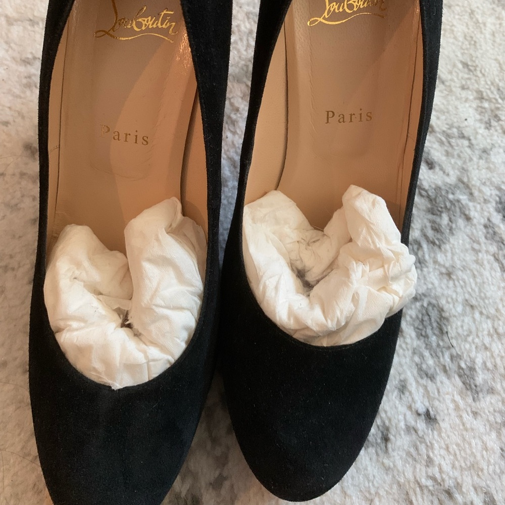 Authentic Christian louboutin suede heels